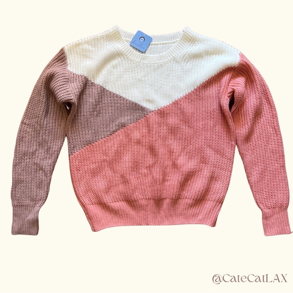 Women’s Sweater Mystery Box!